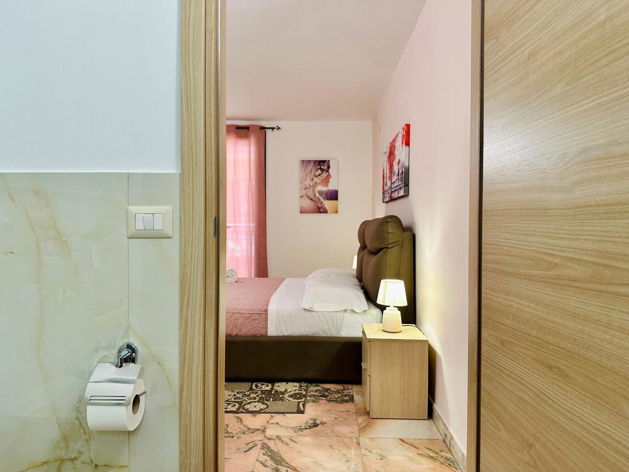 Unique Rooms In Centro Citta Bagno Privato E Climatizzatore รากูซา ภายนอก รูปภาพ