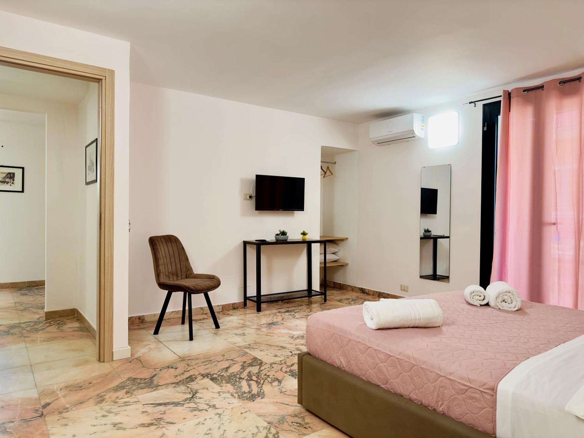 Unique Rooms In Centro Citta Bagno Privato E Climatizzatore รากูซา ภายนอก รูปภาพ